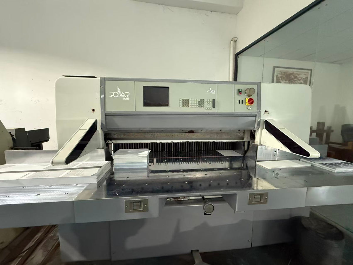 High-quality Polka Dolphin cutting machine from Heidelberg, Germany