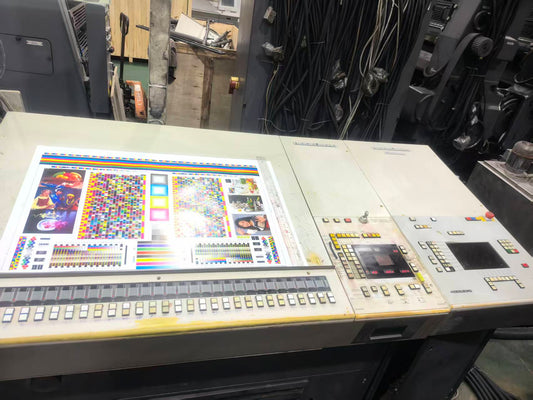 Used German Heidelberg SM102-4 color.طابعة هايدلبرغ SM102-4 ملونة ألمانية مستعملة، موديل 1994.